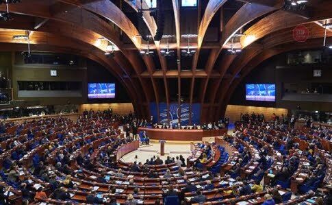 ЗМІ назвали країну-сусідку України, яка допомогла повернути Росію в ПАРЄ