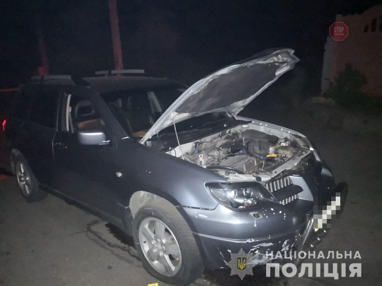 На Дніпропетровщині підприємцю кинули під авто гранату, є поранені (ФОТО)