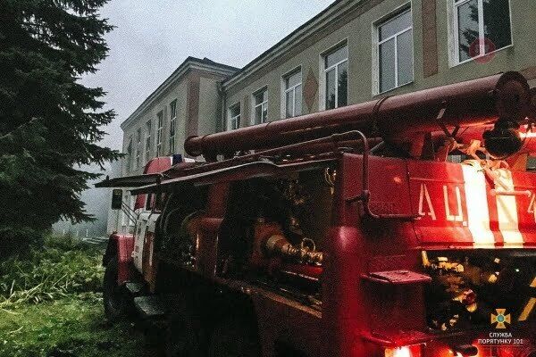 ''Сюрприз'' перед Днем знань: на Тернопільщині згоріла школа