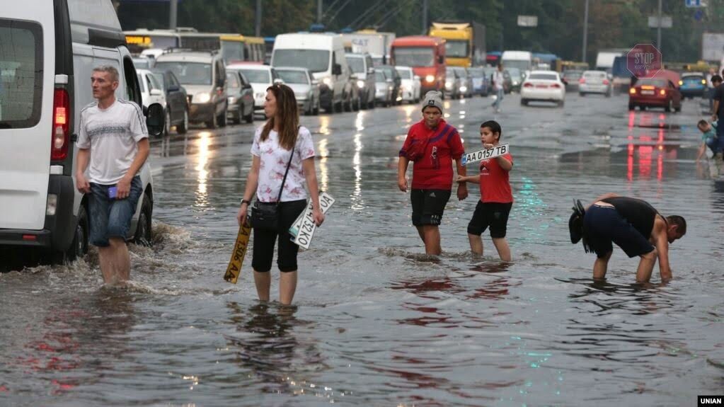 Зливи та грози в Києві – гідрослужби столиці працюють у посиленому режимі