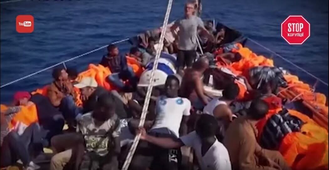 Замість туристів - нелегальні мігранти