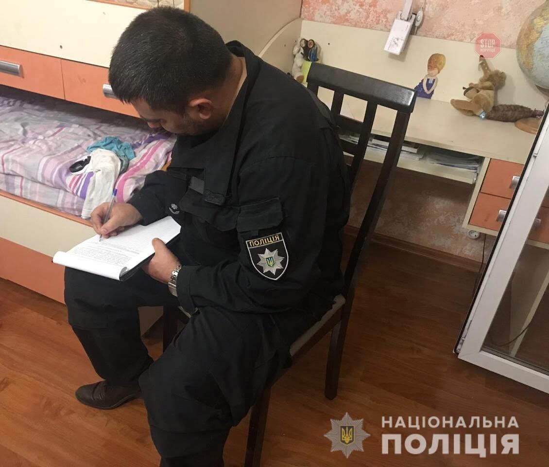 Грався і заплутався в канаті: на Одещині 10-річна дитина повісилася на ''шведській стінці'' (фото)