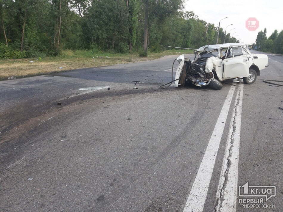 На Дніпропетровщині сталася жахлива ДТП, є загиблі (фото)