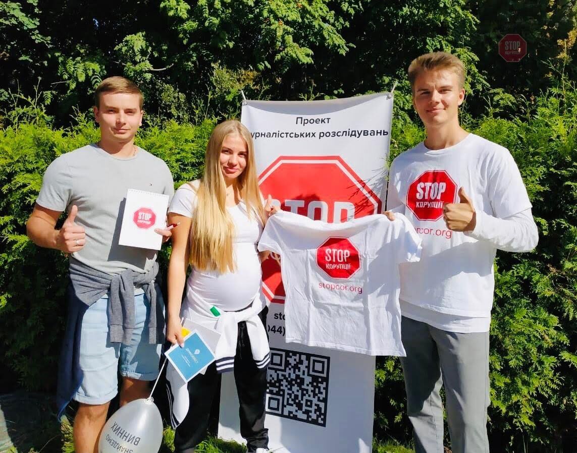 Найкращі журналісти-аматори отримали подарунки від ''СтопКору''