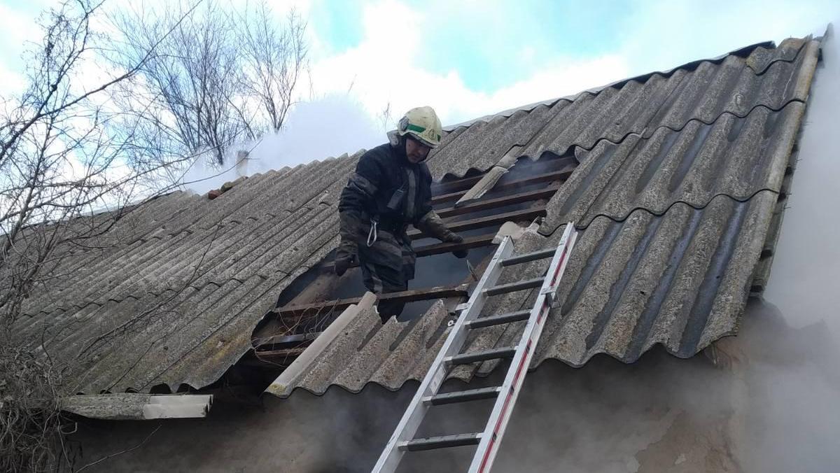 Запорізька область: на пожежі травмувалась жінка