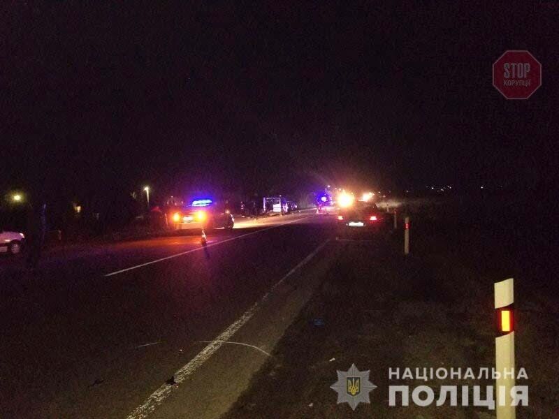 На Рівненщині сталося потрійне ДТП, двоє загиблих (фото)