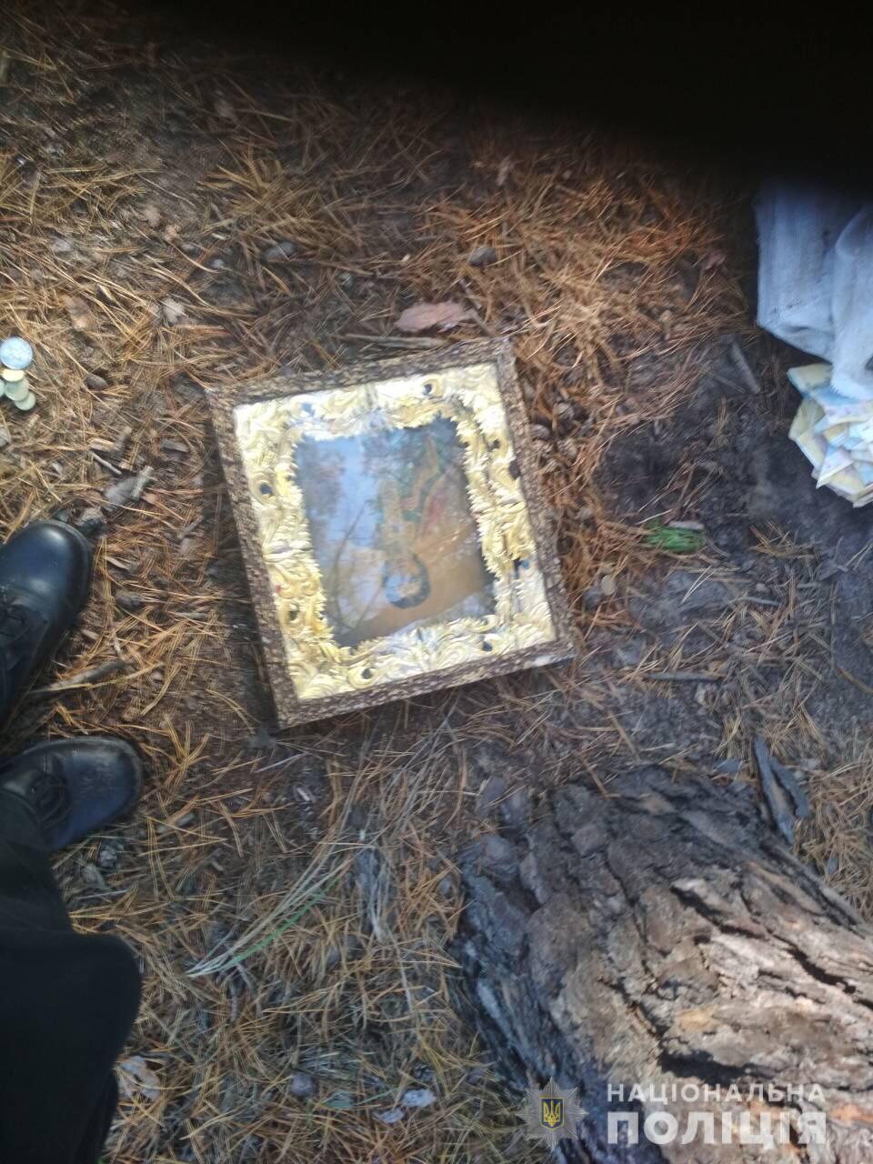 Житель Харьковщины обокрал церковный храм