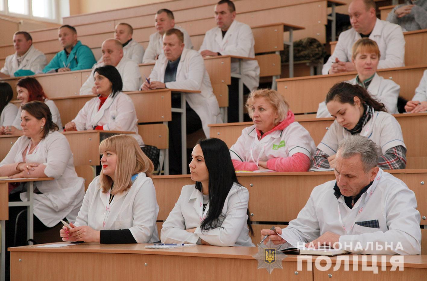 На Хмельниччині розпочалися перші міжвідомчі збори спеціалістів-кінологів з органів державної влади сектору безпеки