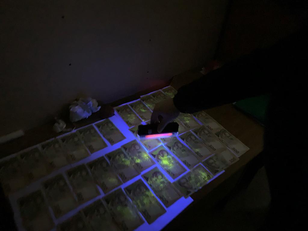 На Тернопільщині посадовця управління виконавчої дирекції Фонду соцстрахування викрили на отриманні 20 тис грн хабара