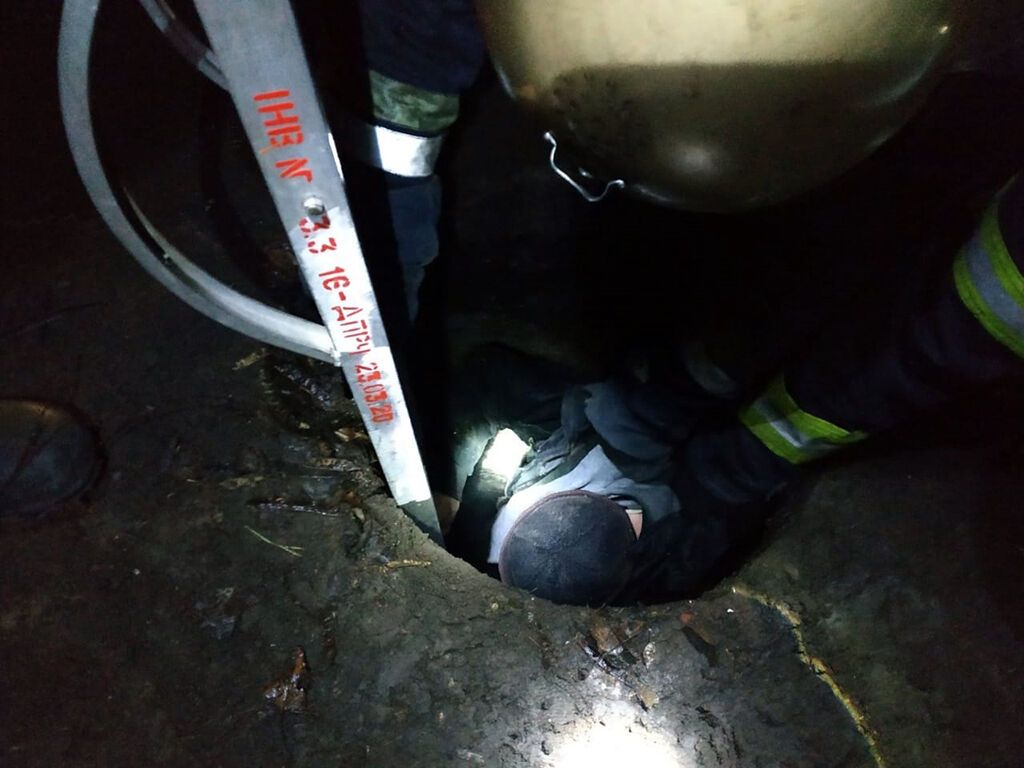 Дніпропетровська область: рятувальники надали допомогу чоловіку