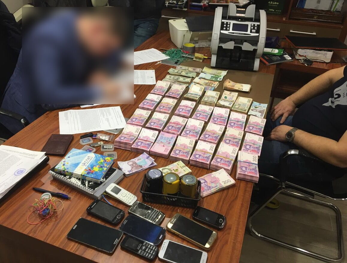 Правоохоронці Сумщини ліквідували конвертаційний центр, діяльність якого завдала понад 8,4 млн грн збитків держбюджету