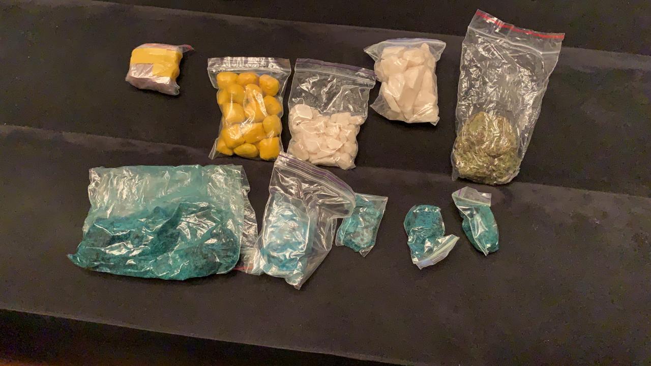 На Тернопільщині викрили 9 осіб, які збували наркотичні та психотропні речовини (ФОТО)