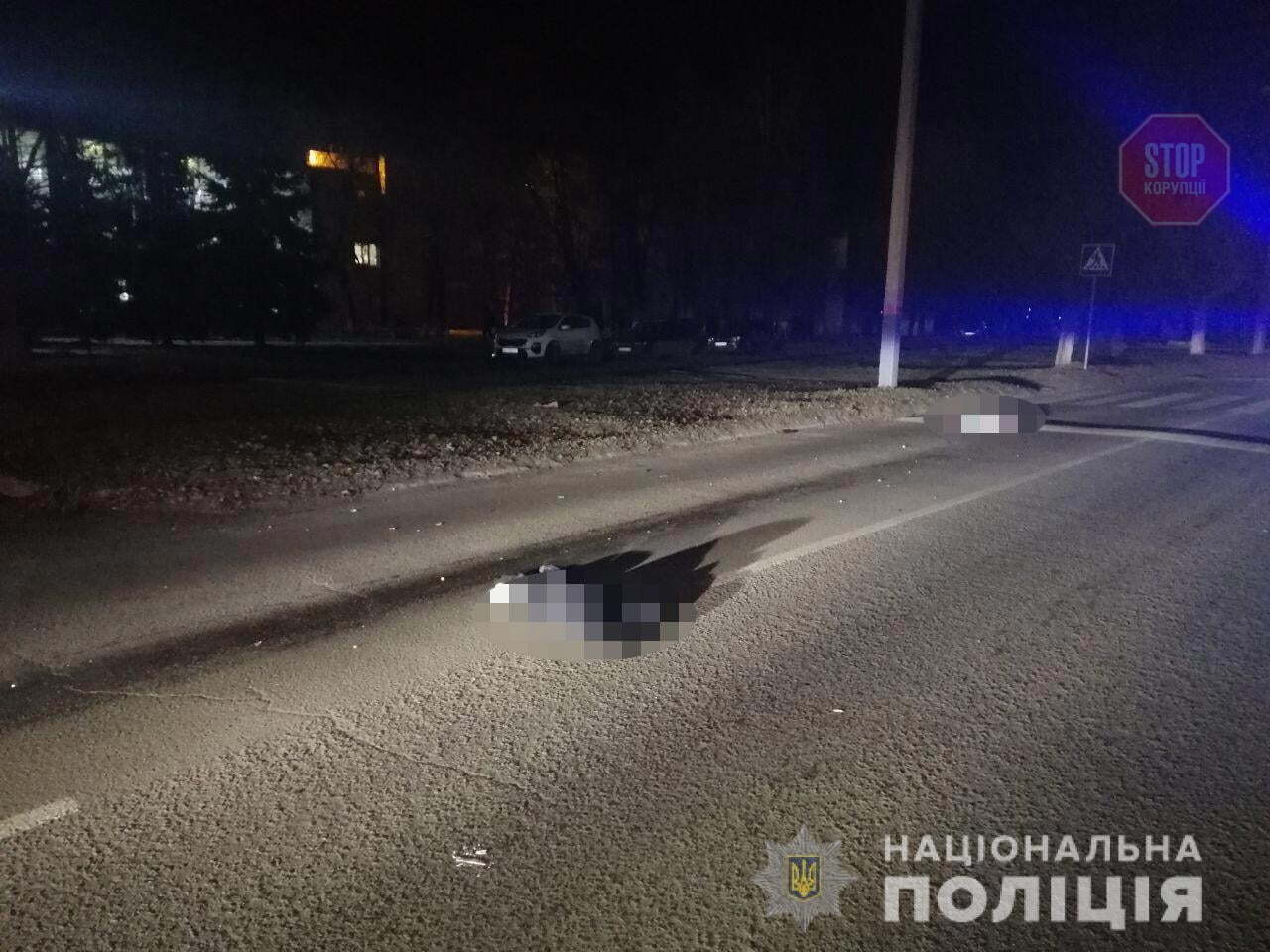 На Дніпропетровщині правоохоронці затримали водійку, яка насмерть збила двох жінок