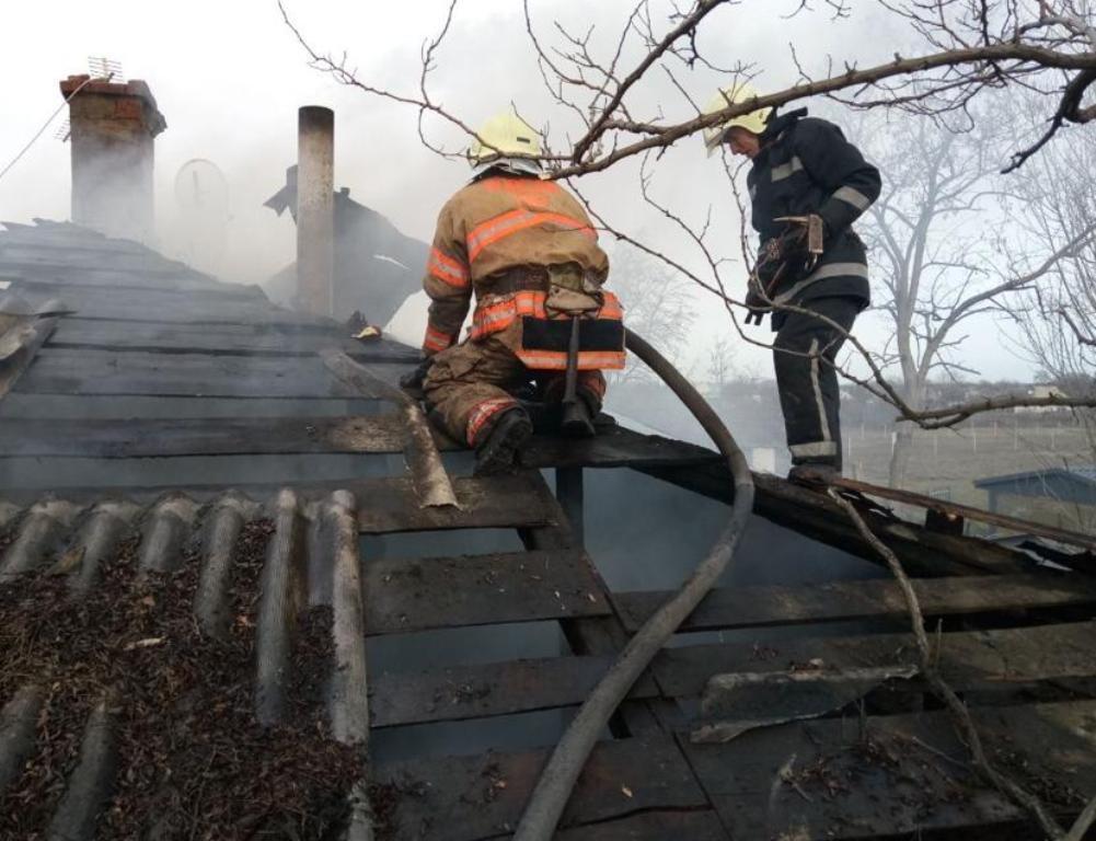 Херсонщина: голопристанські рятувальники ліквідували пожежу в перукарні