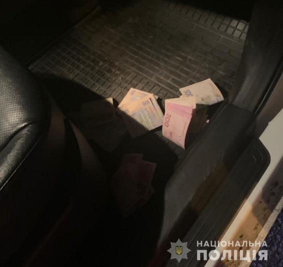 Оперативника дніпропетровської поліції викрила на хабарництві внутрішня безпека НПУ