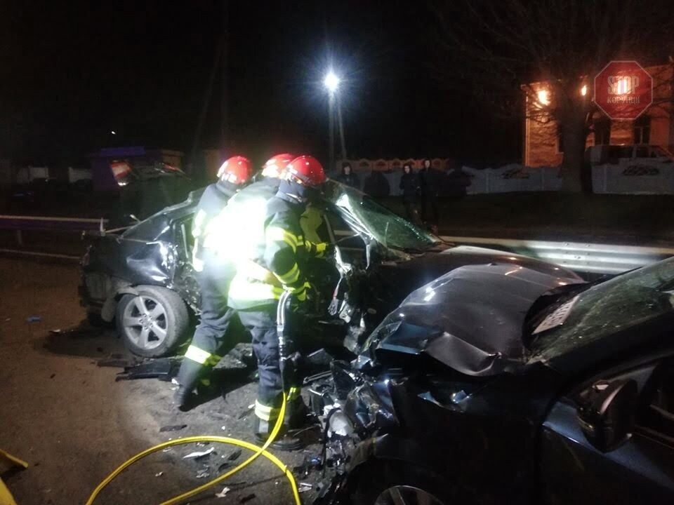 На Вінниччині в результаті ДТП 3 людини опинились в лікарні з важкими травмами (фото)