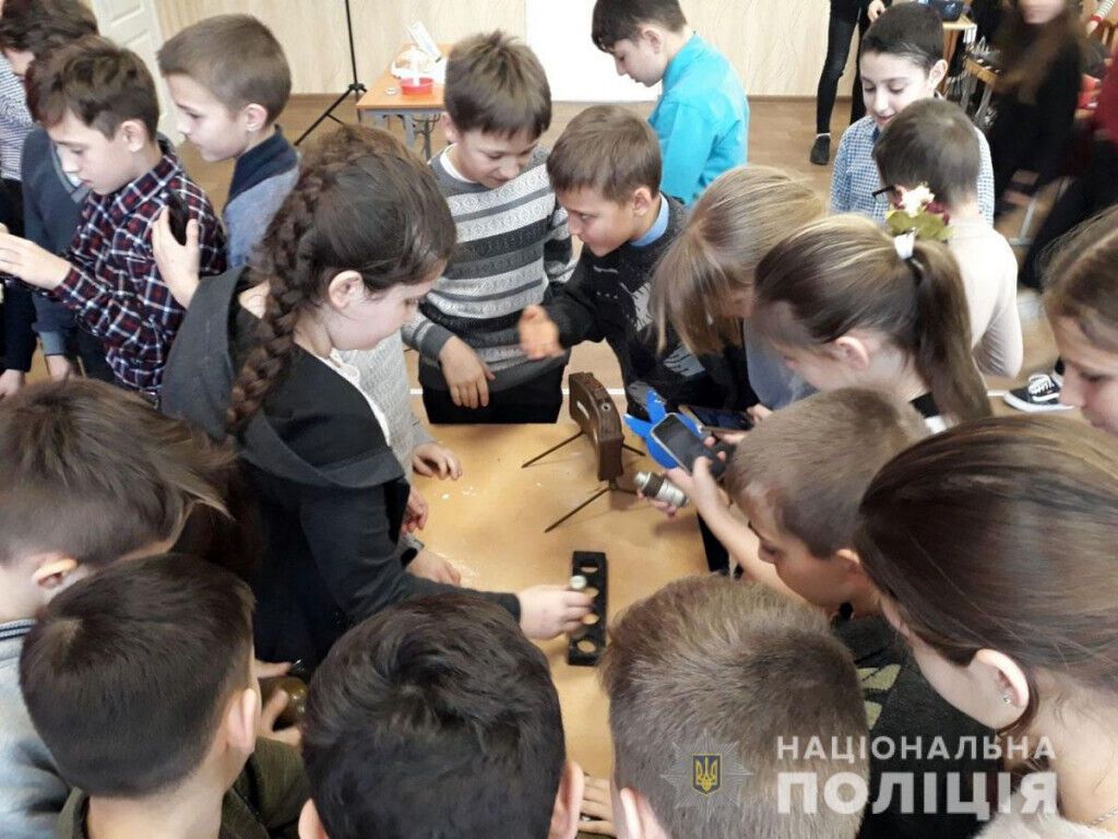 У Краматорську вибухотехніки провели для школярів незвичний урок