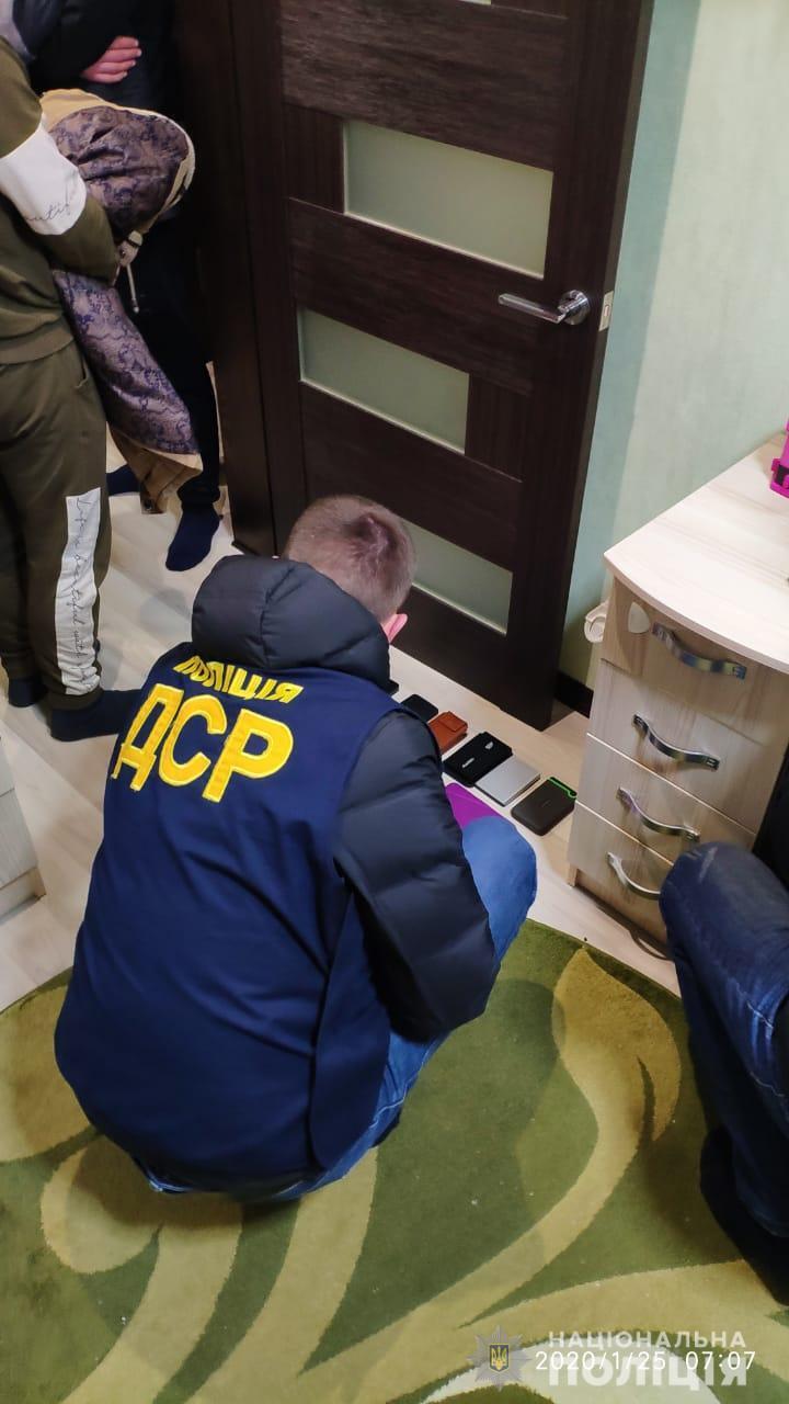 На Кіровоградщині правоохоронці затримали учасників злочинної групи, підозрюваних у вбивстві адвоката та замаху на вбивство місцевого жителя