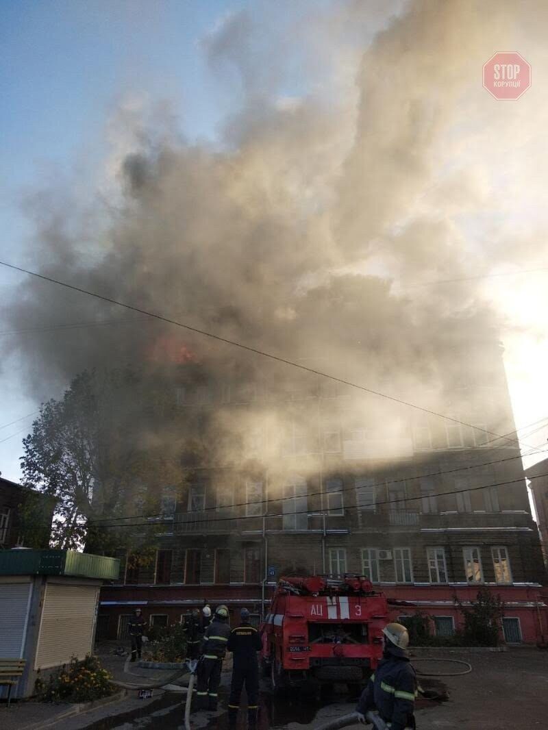 У Харкові сталася пожежа у багатоповерховому будинку, є загибла (фото)