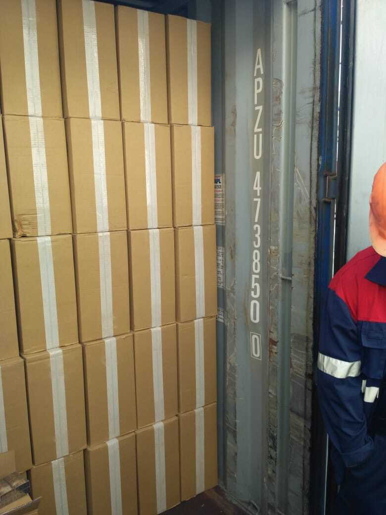 Схема переправлення тютюну через Україну до ЄС – правоохоронці  вилучили понад 2 млн пачок цигарок (ФОТО)