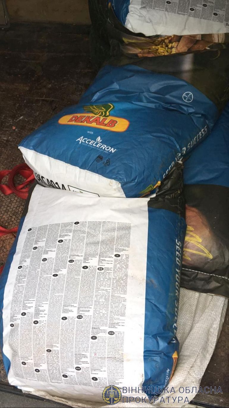На Вінниччині вилучено контрафактне насіння кукурудзи та соняшника вартістю 6,3 млн грн (ФОТО)
