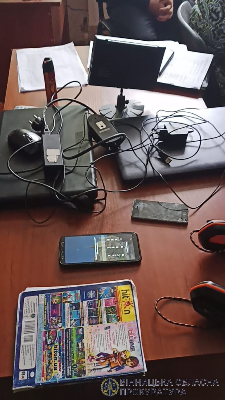 20 тис дол США на день – «заробіток» шахрайських колцентрів, діяльність яких припинено на Вінниччині (ФОТО)