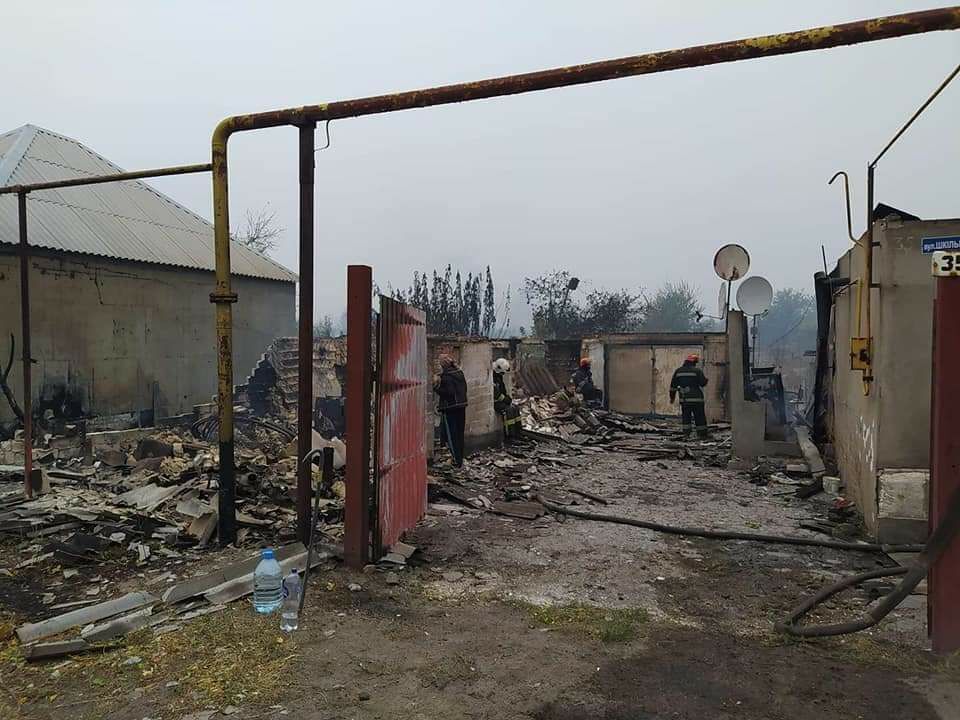 Масштабні пожежі вздовж лінії розмежування на Луганщині – розпочато кримінальні провадження