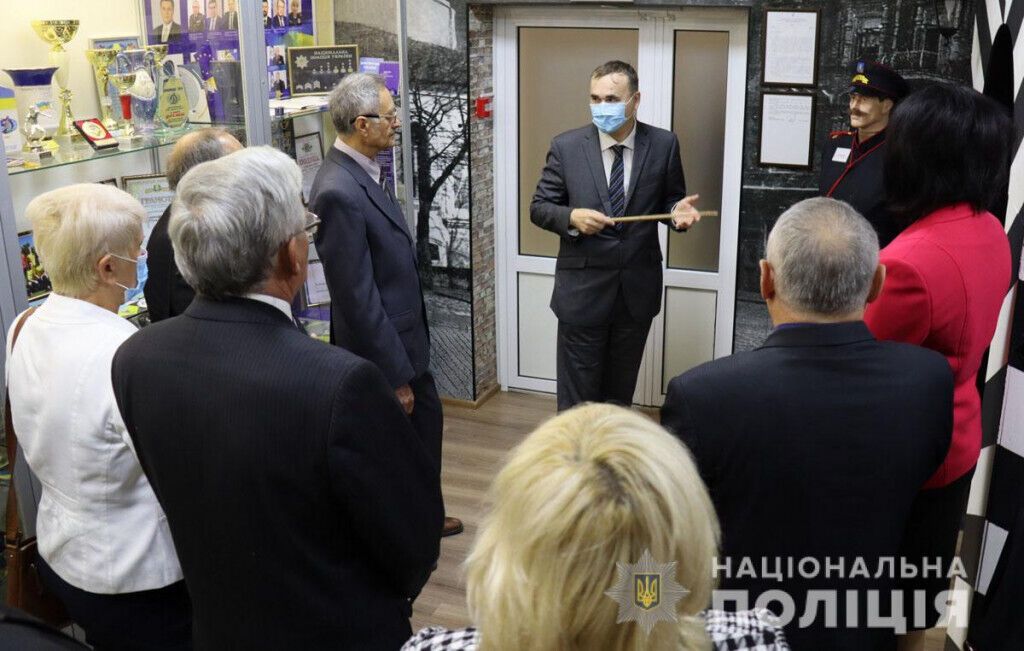 Колишніх правоохоронців не буває. На Донеччині ветерани ОВС МВС України ознайомилися з сучасною службою в поліції