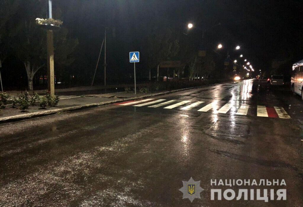 Поліція Покровська розслідує ДТП, у якій постраждали двоє пішоходів