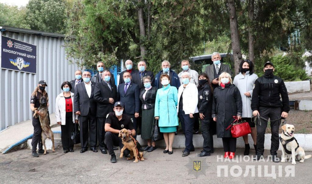 Колишніх правоохоронців не буває. На Донеччині ветерани ОВС МВС України ознайомилися з сучасною службою в поліції