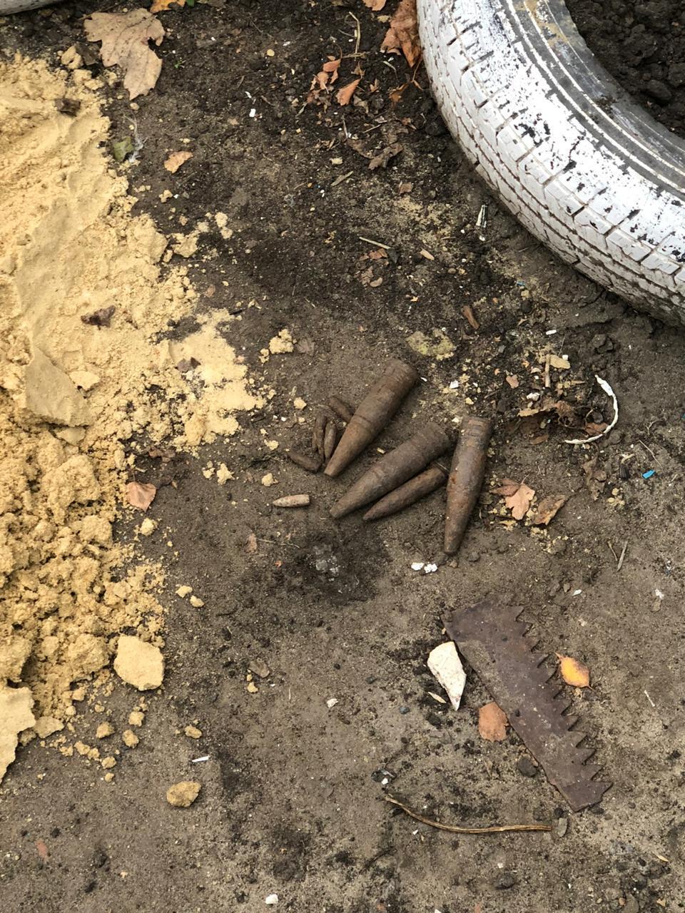 Неповнолітній постраждав через вибух снаряду — розпочато кримінальне провадження (ФОТО)