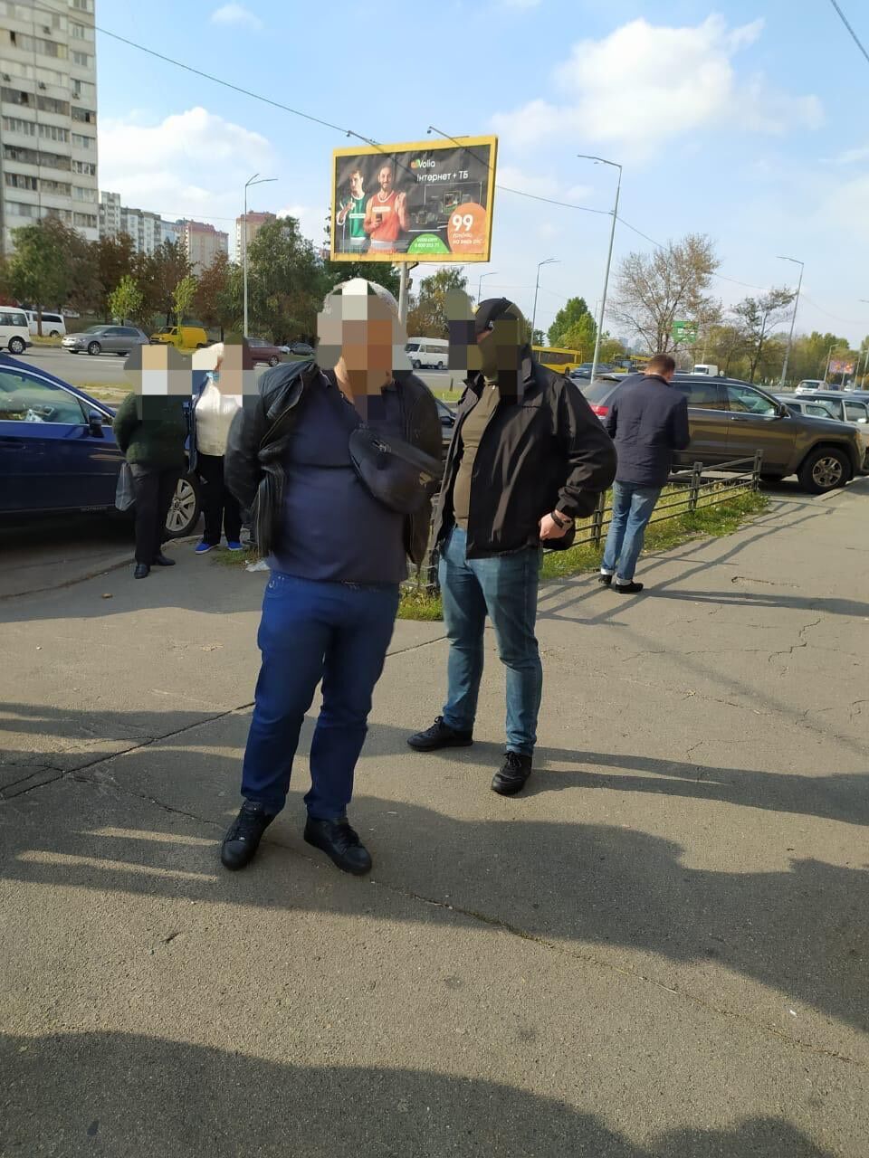 3000 доларів США за перекваліфікацію злочину – підозрюється посадовець райуправління поліції Києва (ФОТО)