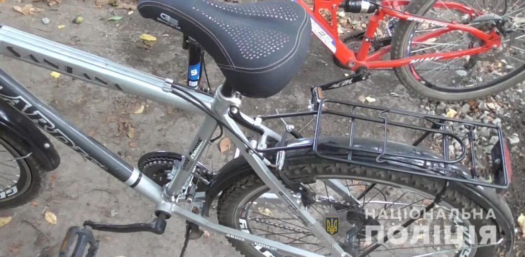 Біляївські поліцейські викрили правопорушника, який привласнив велосипеди місцевої мешканки