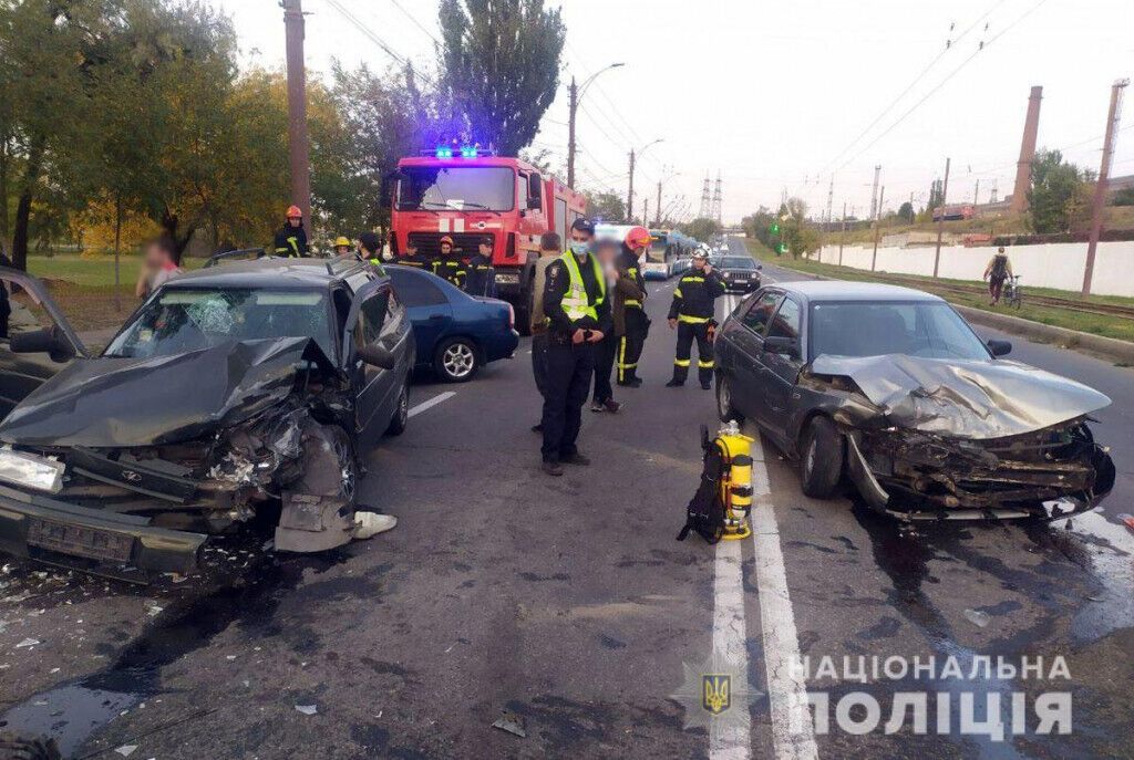 Поліція Маріуполя просить відгукнутися свідків ДТП у Лівобережному районі