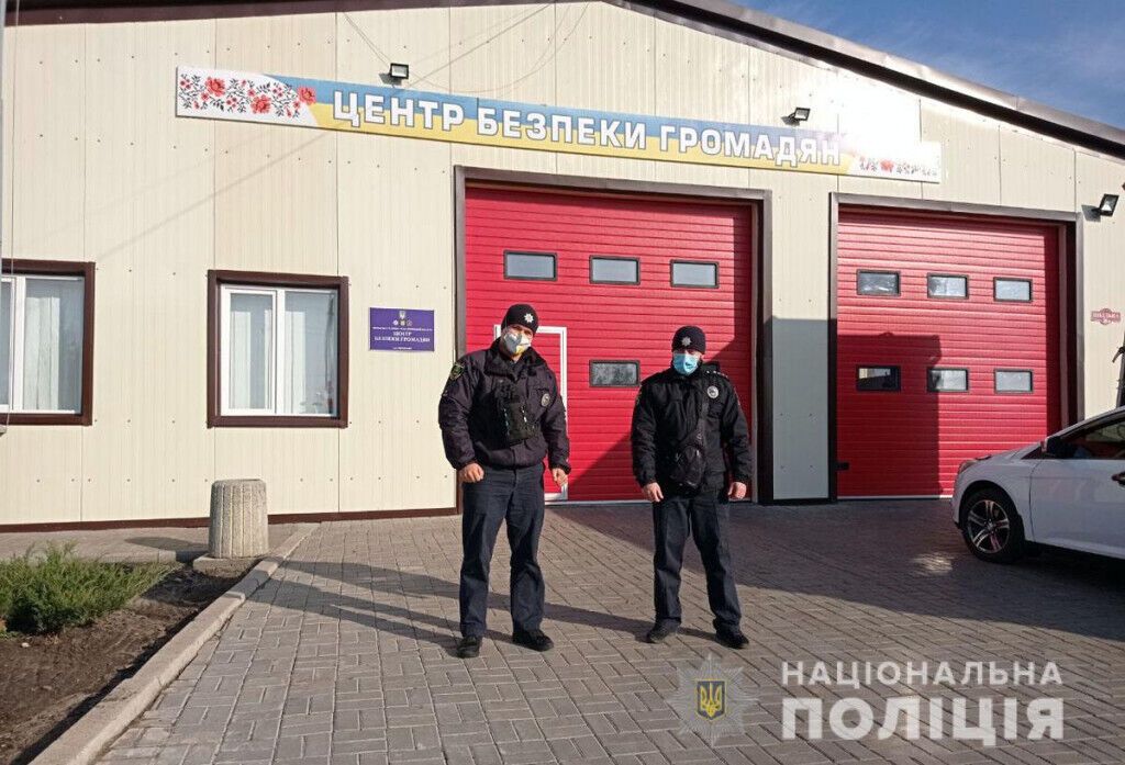 На Донеччині у восьми територіальних громадах відкрилися поліцейські станції