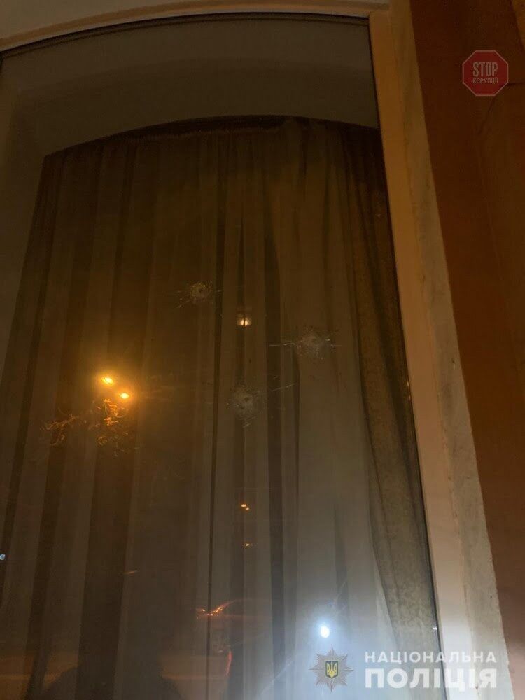 У Харкові обстріляли консульство Азербайджану (фото)