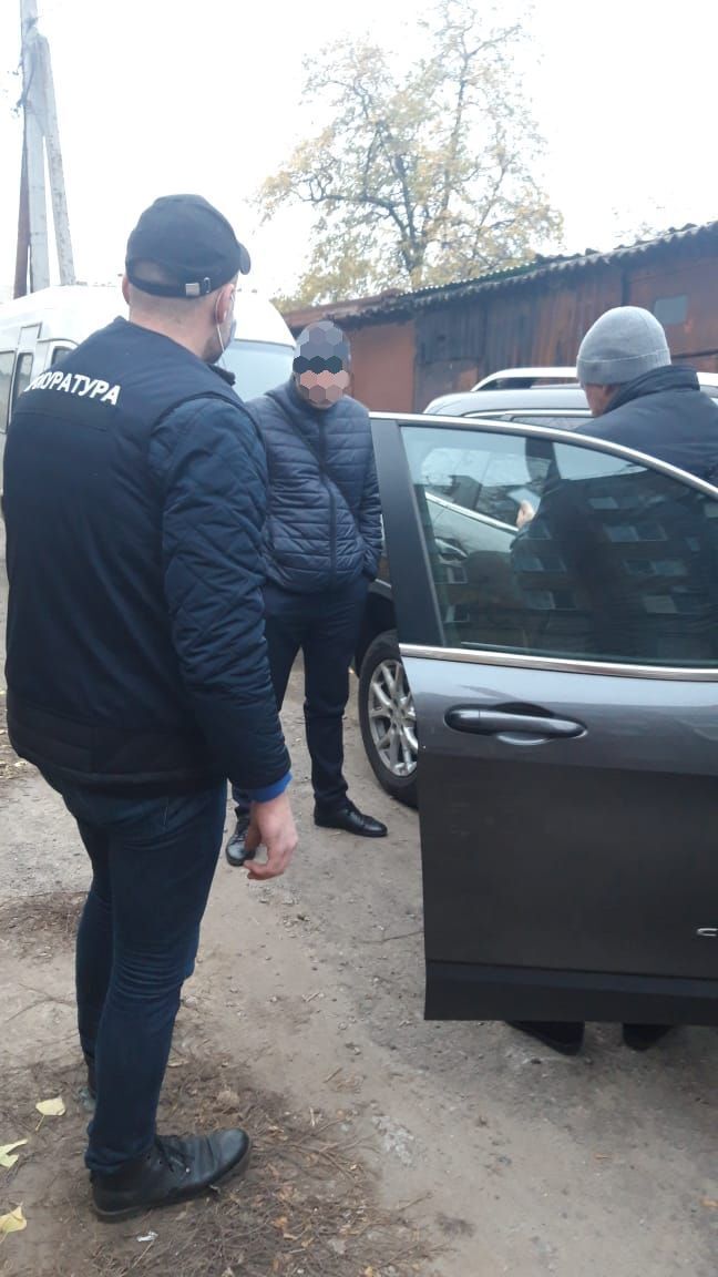 Понад 190 тис. грн майнової шкоди — колишньому начальнику одного з управлінь ГУ ДФС у Харківській області повідомлено про підозру (ФОТО)