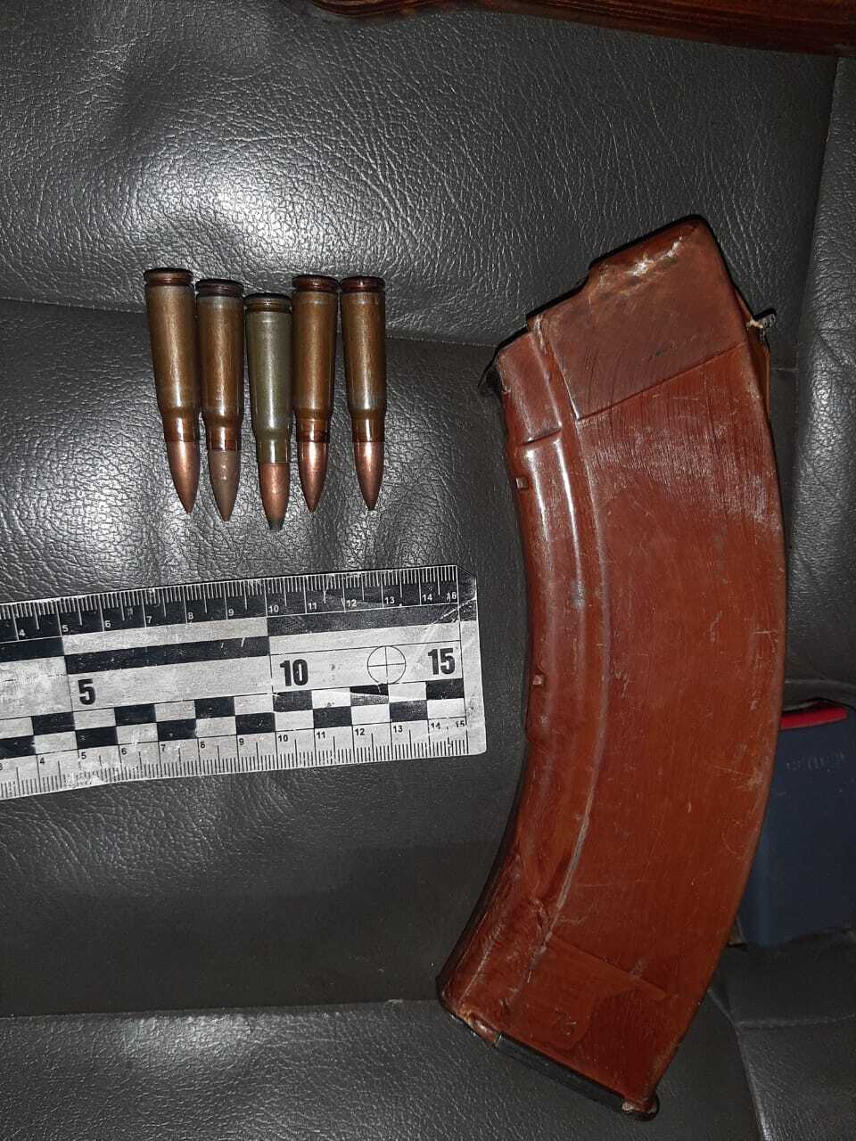 Стрілянина по автомобілю у Куп’янському районі — чоловіку повідомлено про підозру (ФОТО)