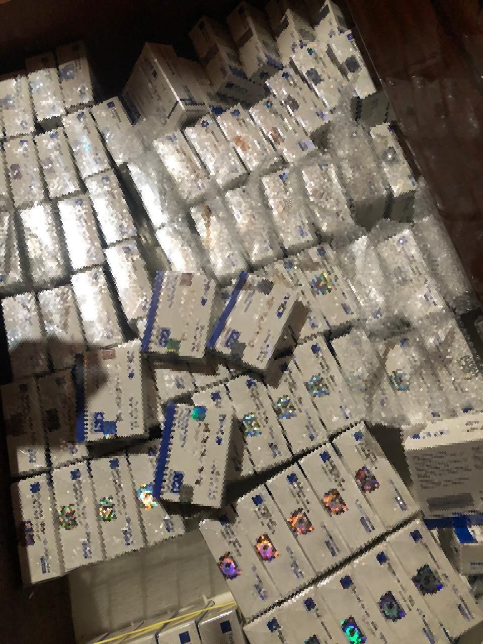 Незаконний збут сильнодіючих лікарських засобів: у двох харків’ян вилучено ліків на суму понад 1 млн грн (ФОТО)