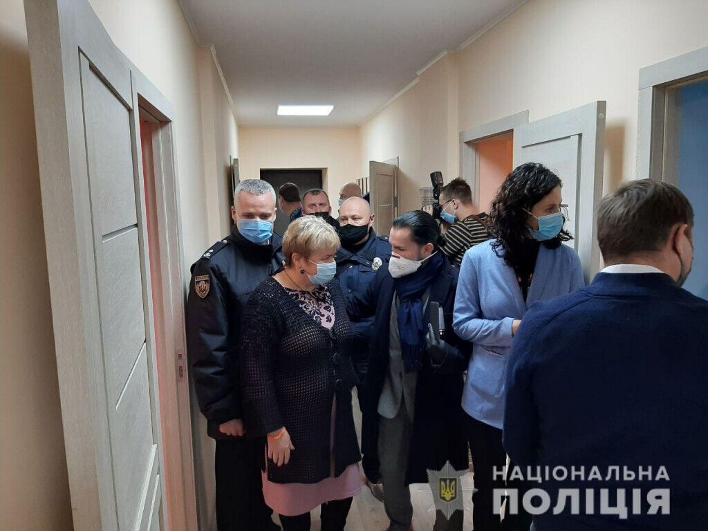 Поліцейські Мирнограда взяли участь у відкриття притулку для постраждалих від домашнього та гендерного насильства