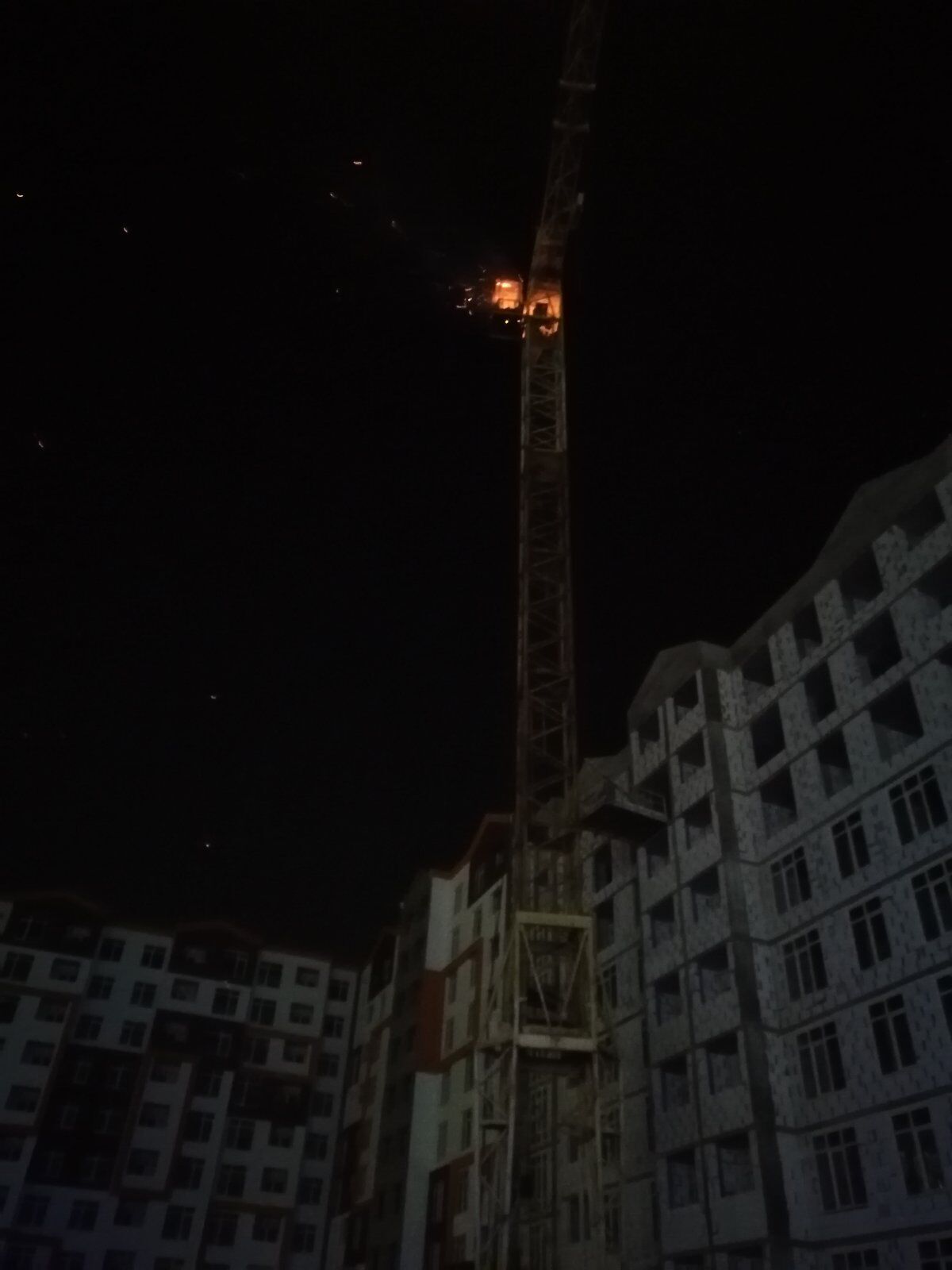 Київська область: ліквідовано загоряння кабіни баштового крану