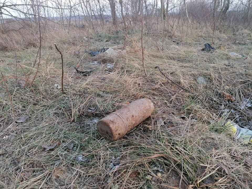 Волинська область: сапери ДСНС ліквідували 3 боєприпаси, виявлені населенням на відкритих територіях