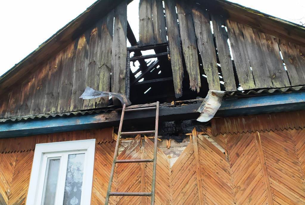 Житомирська область: упродовж минулої доби рятувальники ліквідували три пожежі в дерев’яних житлових будинків