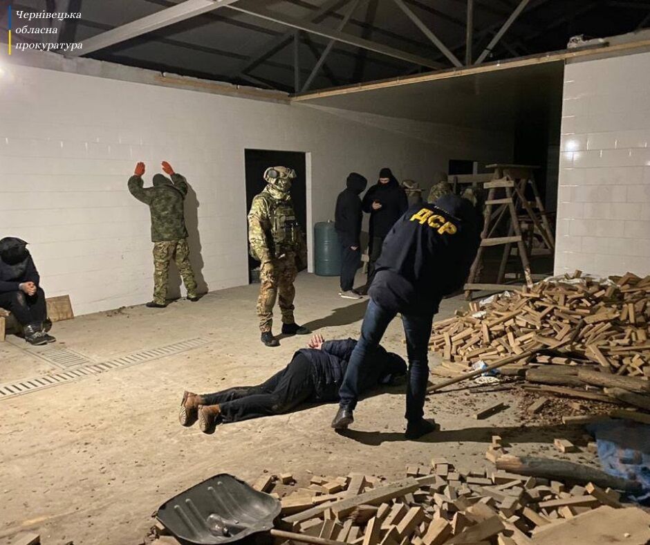 Викрадення з вимаганням 150 тис доларів США – замовнику повідомлено про підозру (ФОТО)