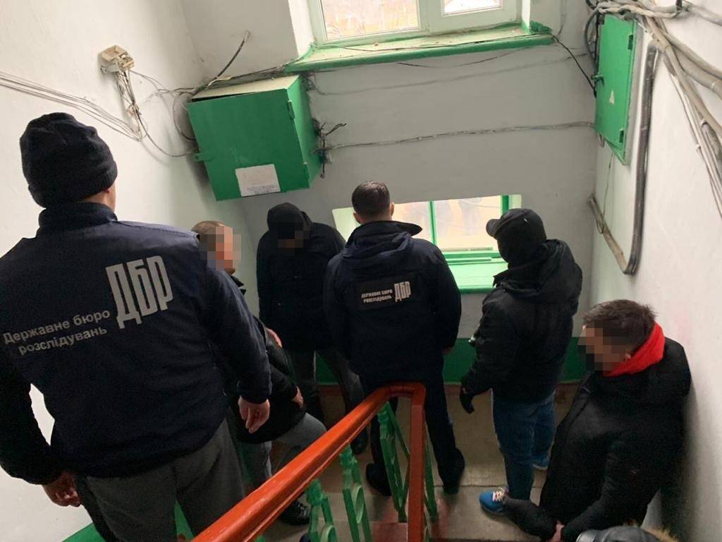 3 тис дол США за укриття доказів - викрито поліцейського на Одещині (ФОТО)