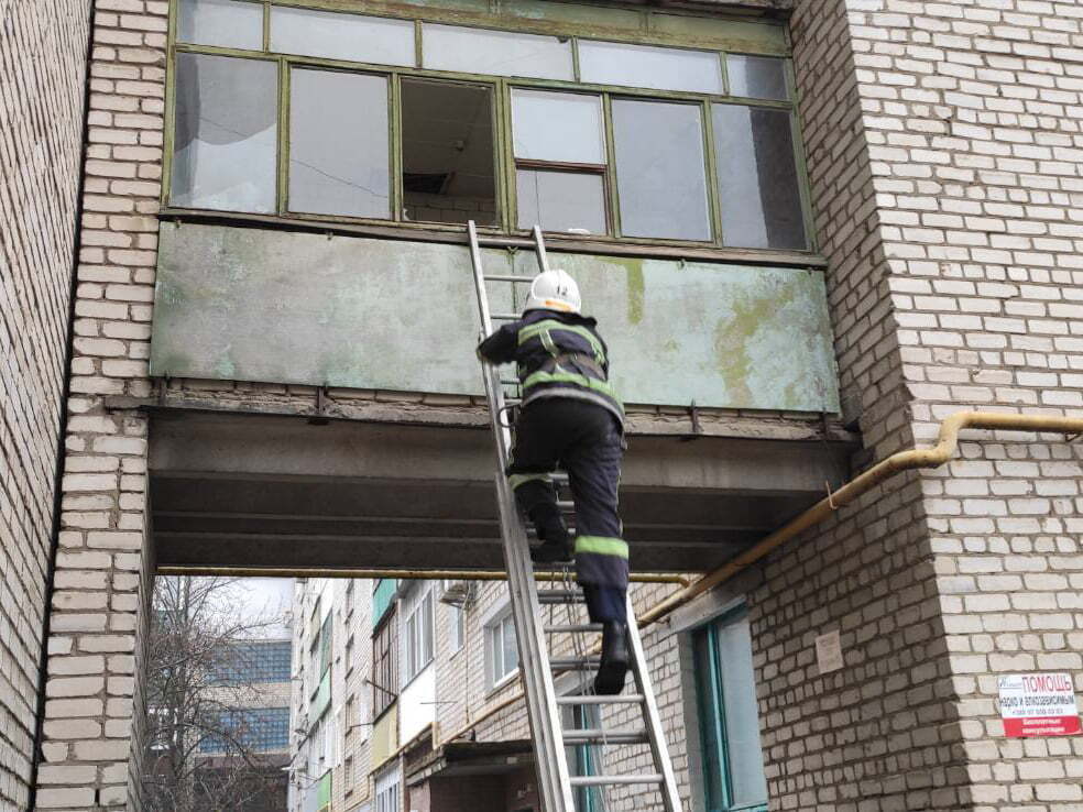 Миколаївська область: рятувальники надали допомогу літній жінці, яка потребувала допомоги медиків