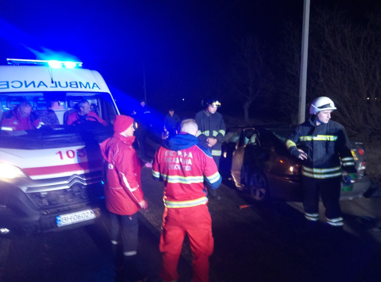 Одеська область: рятувальники залучались до ліквідації наслідків ДТП