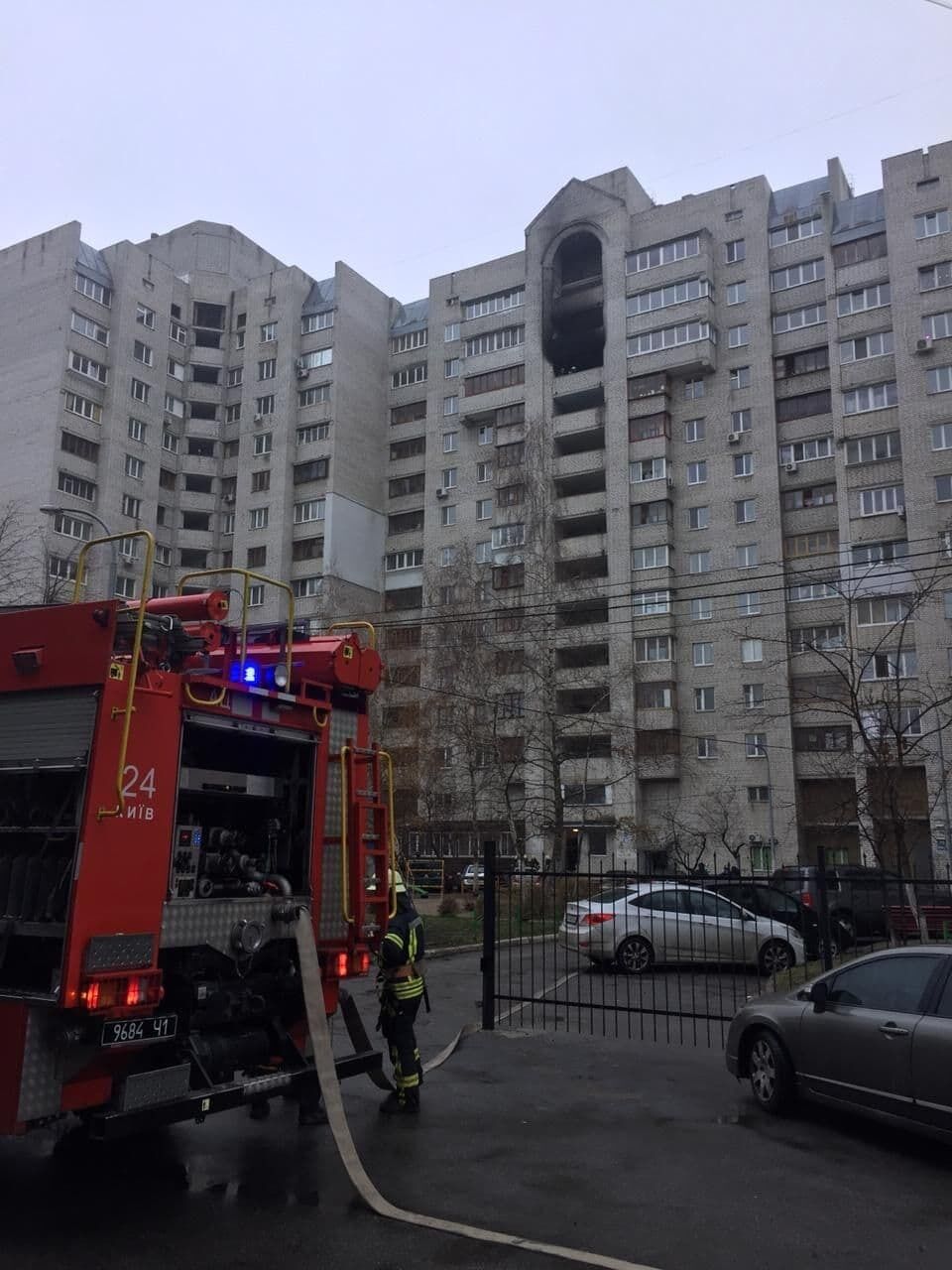 м.Київ: рятувальники ліквідували займання у багатоповерхівці