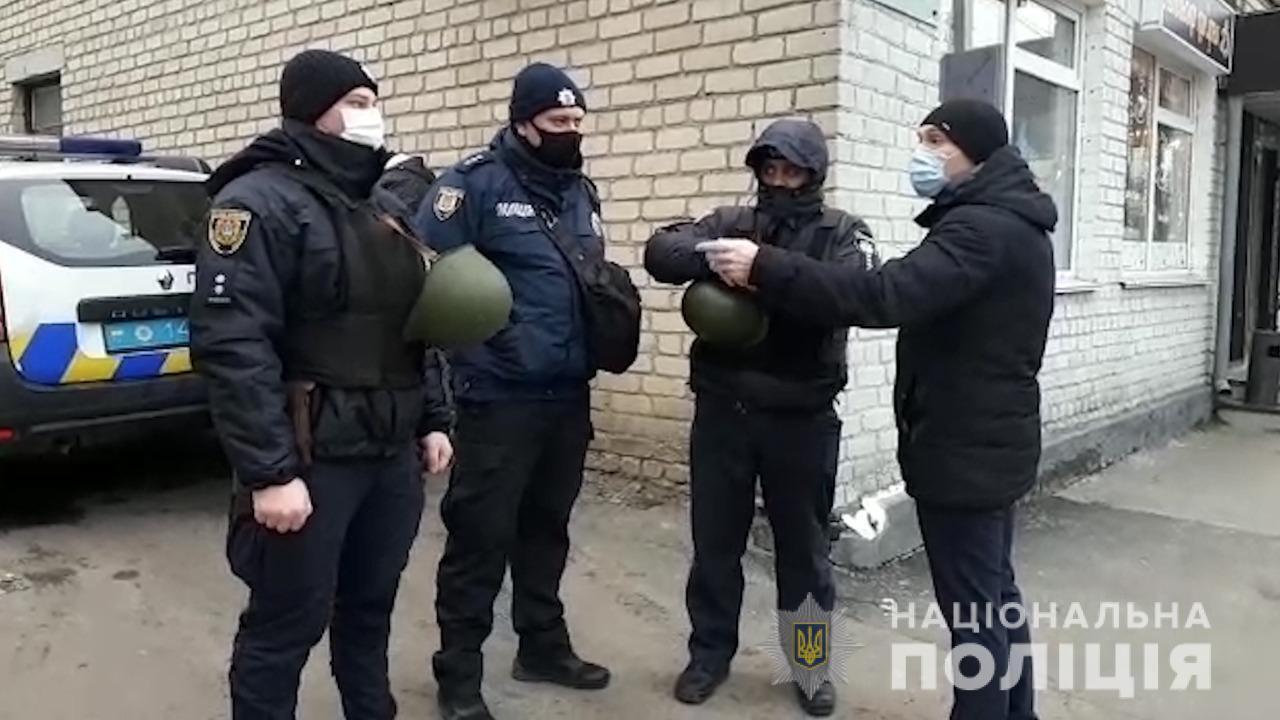 На Одещині поліція проводить спецоперацію для затримання підозрюваного у вбивстві