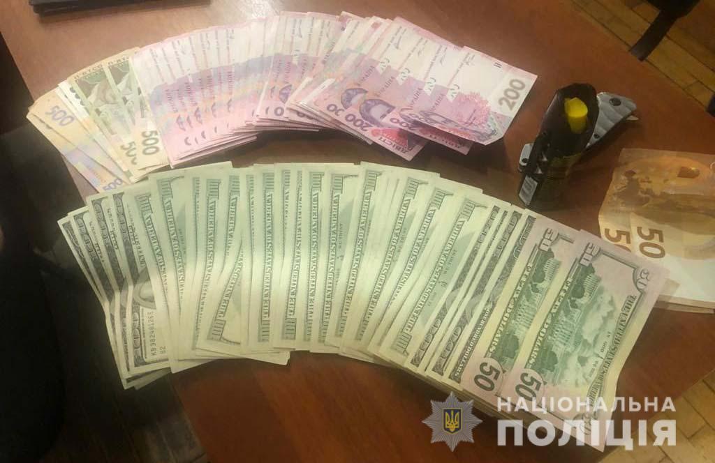 На Дніпропетровщині під час поліцейської спецоперації правоохоронці затримали  членів злочинного угрупування, причетних до серії розбійних нападів